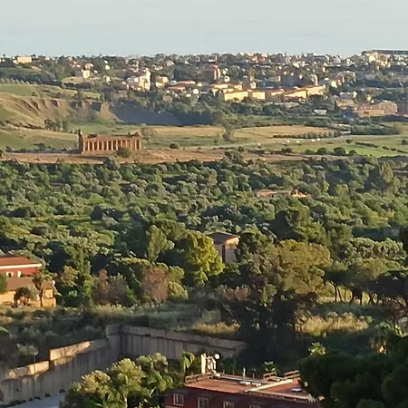 Le 4 Stagioni Sul Viale, Belvedere Di