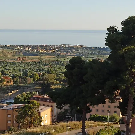 Bed and Breakfast Le 4 Stagioni Sul Viale, Belvedere Di 2*