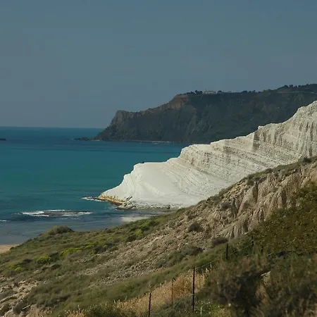 Le Quattro Stagioni Bed & Breakfast 2*
