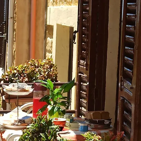 Le 4 Stagioni Sul Viale, Belvedere Di Bed & Breakfast