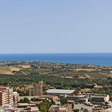 Le Quattro Stagioni Bed & Breakfast 2*