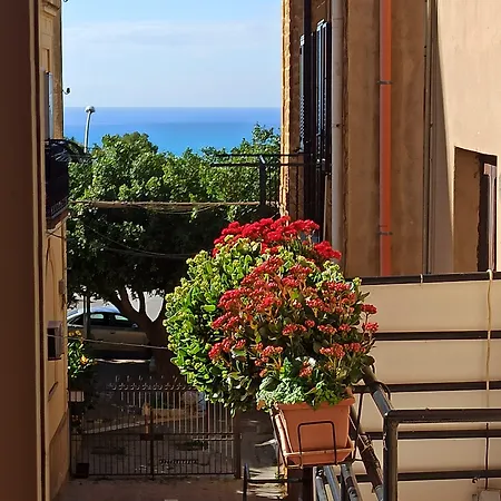 Le 4 Stagioni Bed & Breakfast 2*